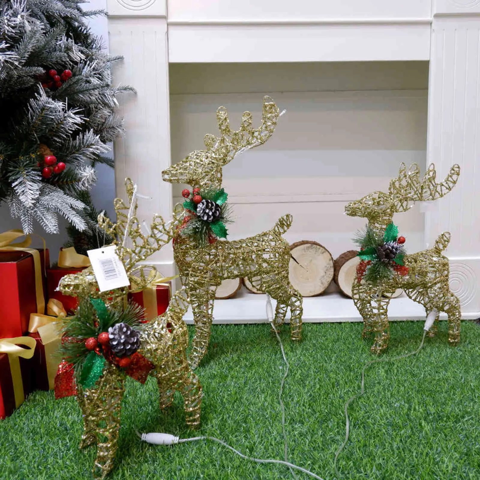 2022 Année Décoration Décoration de Noël Ornements Gold Deer Elk LED Lumière Arbre de Noël Scène Chambre Maison Navidad Décor 211122