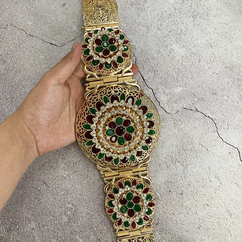 Style algérien dames grande ceinture large pleine conception de diamant strass creux fleur robe de mariée chaîne longueur réglable
