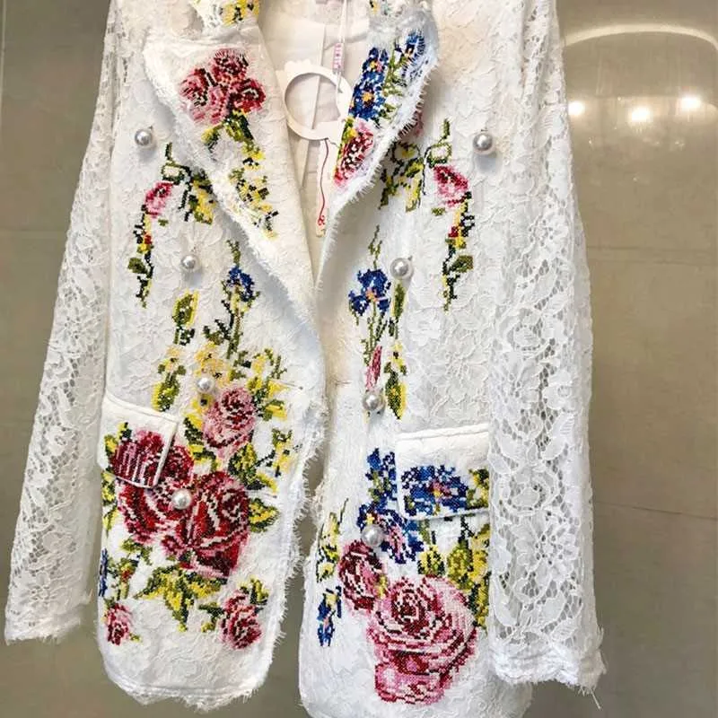 Arrival Spring High Quality Vintage Luxury Embroidered Flowers Jacket Coat Women's Sweet Lovely Office Work Wear Outwear 210529