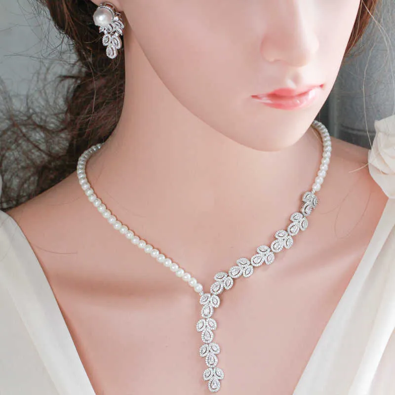 3級の繊細な立方体ジルコニア舗装女性結婚式の葉の模擬真珠の大きなネックレスとイヤリングブライダルジュエリーセットTZ540 H1022