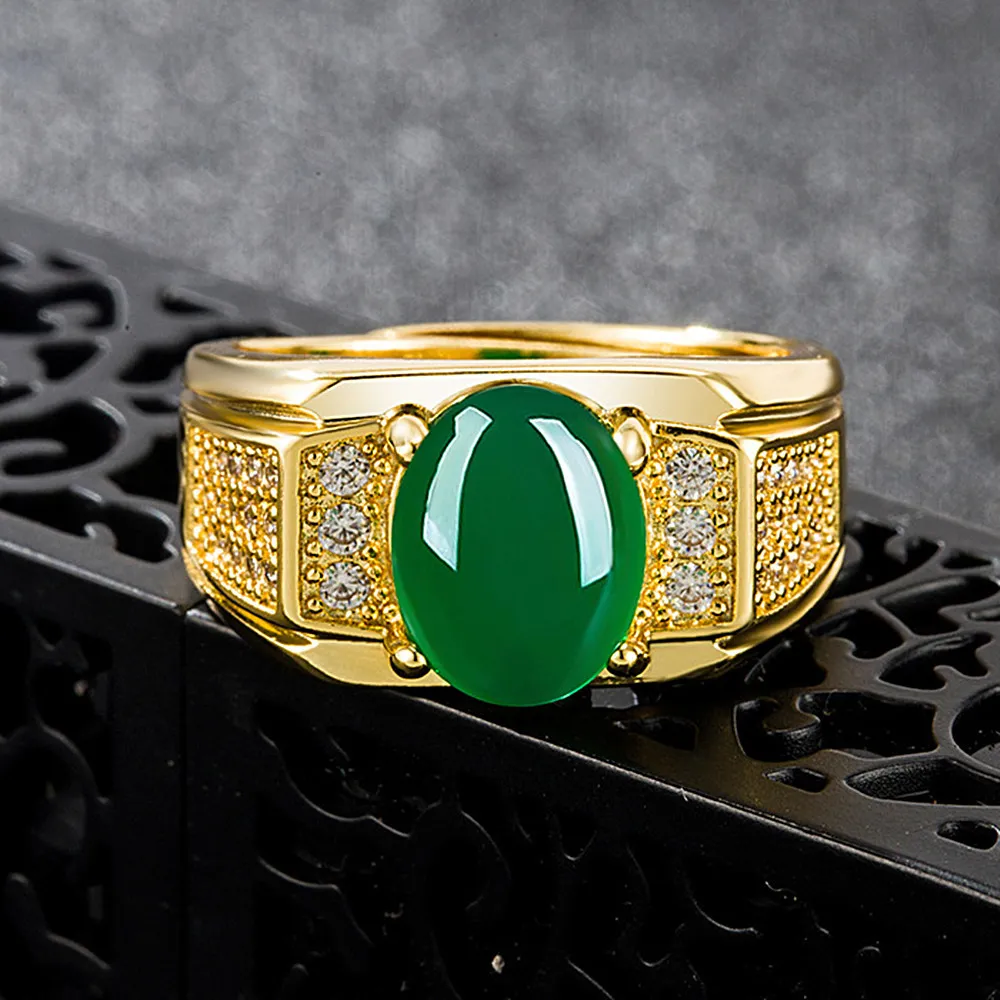 Vintage Moda Yeşil Yeşim Zümrüt Gemstones Elmas Yüzükler Erkekler Için Altın Sesi Takı Bague Bijoux Aksesuar Türkiye Dubai