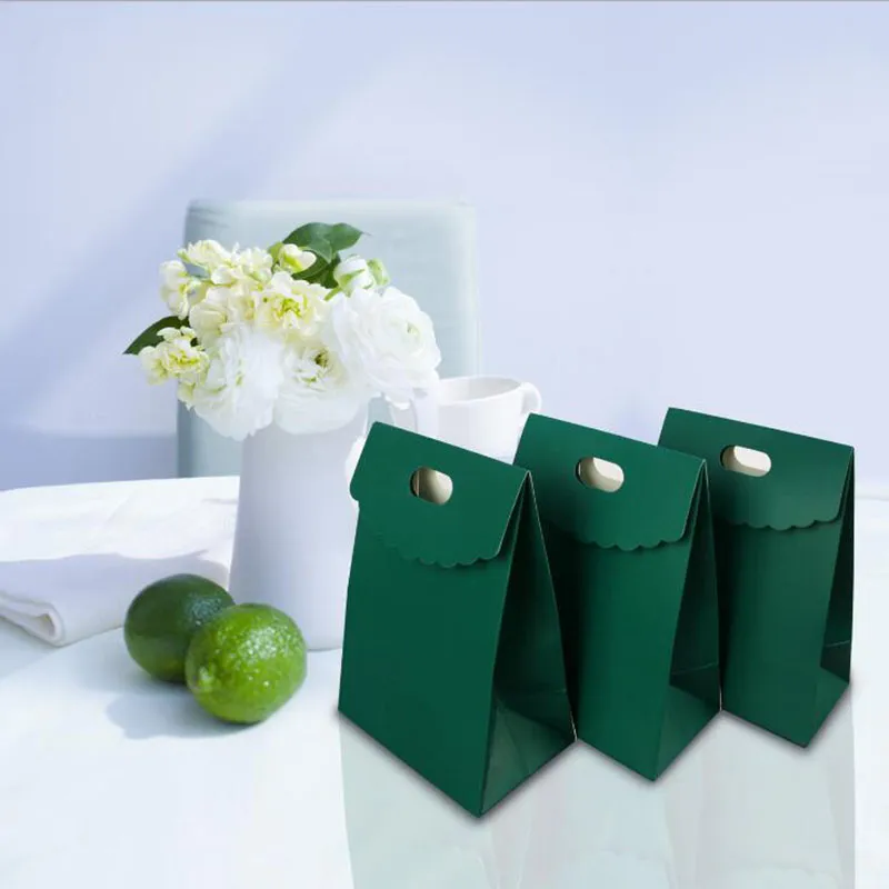 100 stks Japans-stijl envelop kleurrijke kraft papieren zak kleine geschenk tas met handgrepen flip-cut sieraden verpakking tassen