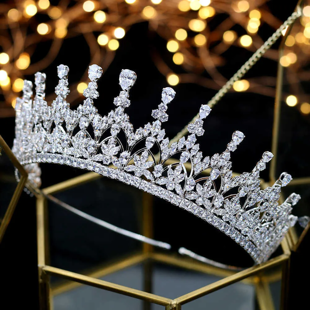 Wysokiej Jakości Crystal Crown Girl Urodziny Ceremonia Graduation Crown Bride Wedding Włosów Akcesoria głowy Tiaras X0625