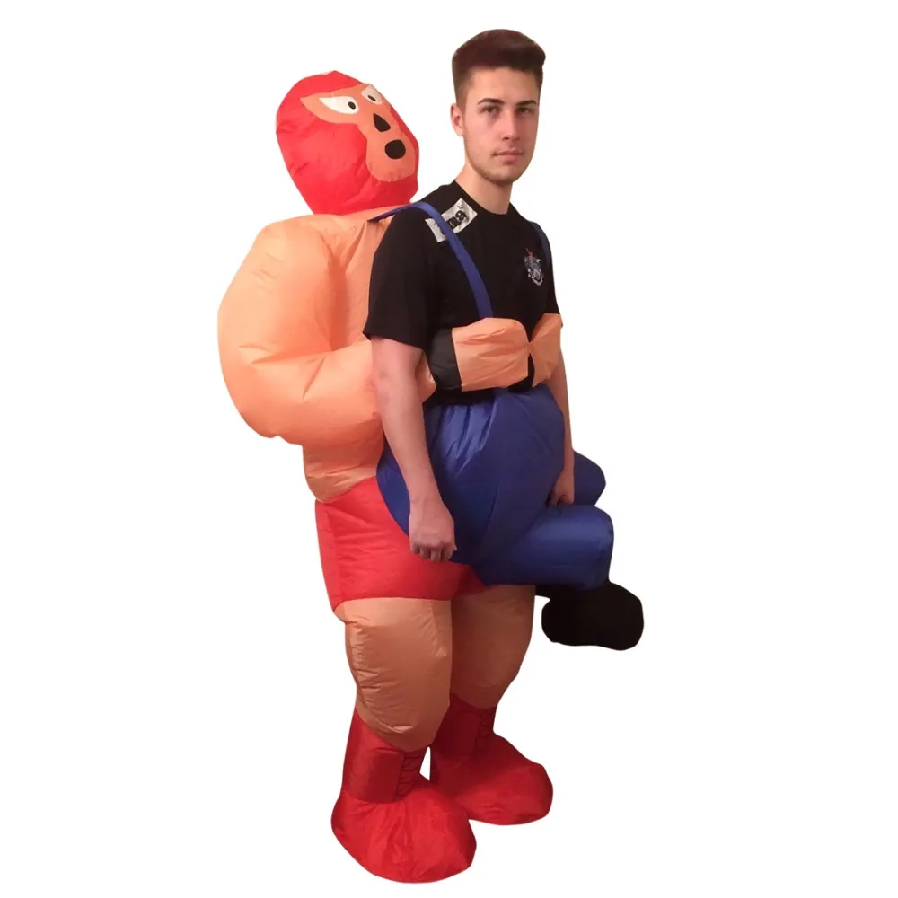 Mascot CostumesFunny Wrestler Traje O homem forte me jogou em seus braços fantasia vestido para natal halloween adulto manmascot boneca