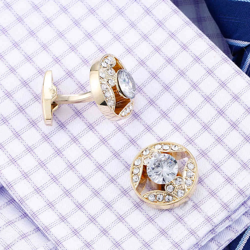 Luxury Gold Mens Manschettknappar med kristallbröllop Fransk tröja Cuff Links Sleeve Knappar Mäns Smycken Tillbehör Design Manschetter