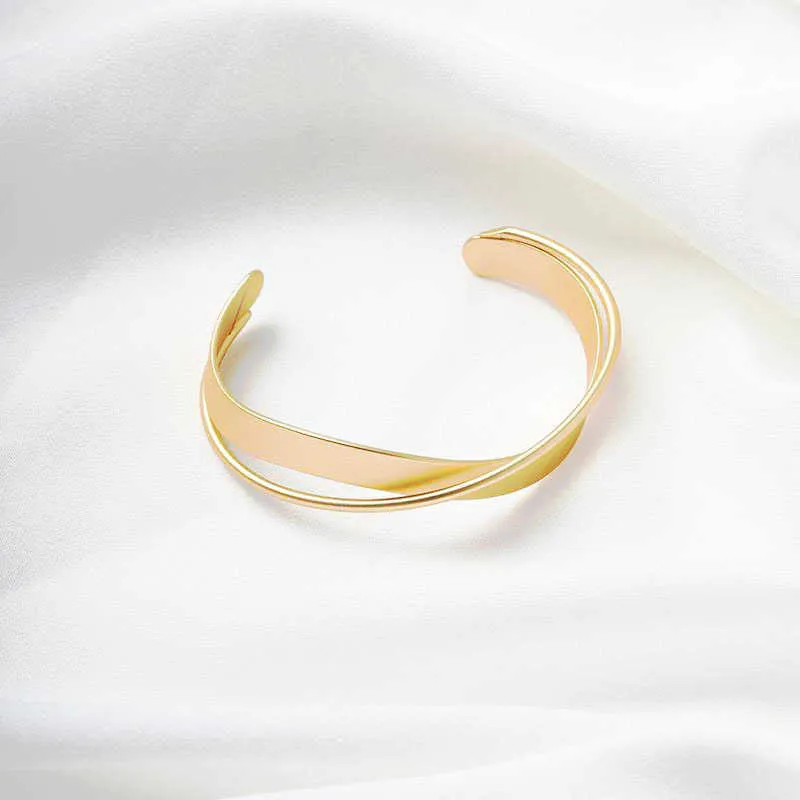 Beaux bracelets en or femme ouverture bracelet cuivre bracelets de luxe femme d'or bijoux cadeaux réglable Mobius anneau bracelet Q0719