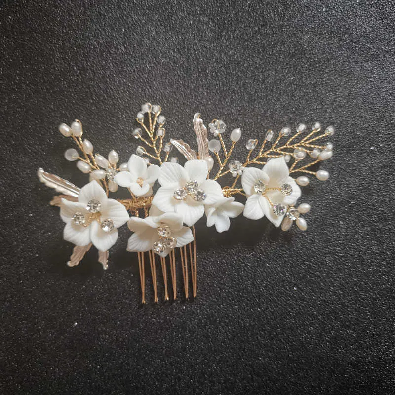 SLBRIDAL Handmade Crystal Rhinestones Freshwater Pearls Ceramic Flower Wedding Hair Comb Bridal Hair Accessories Women Jewelry X0625