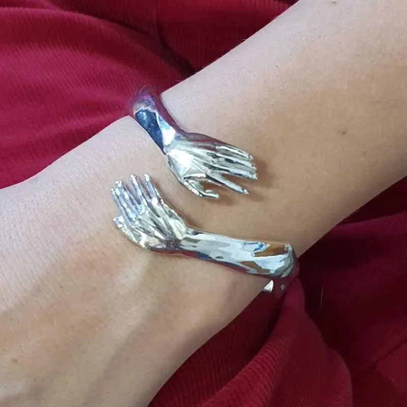 Neue Romantische Liebe Umarmung Geschnitzte Hand Armband Kreative Liebe Für Immer Offenen Finger Einstellbare Hand Armbänder für Frauen Mode Schmuck Q0719