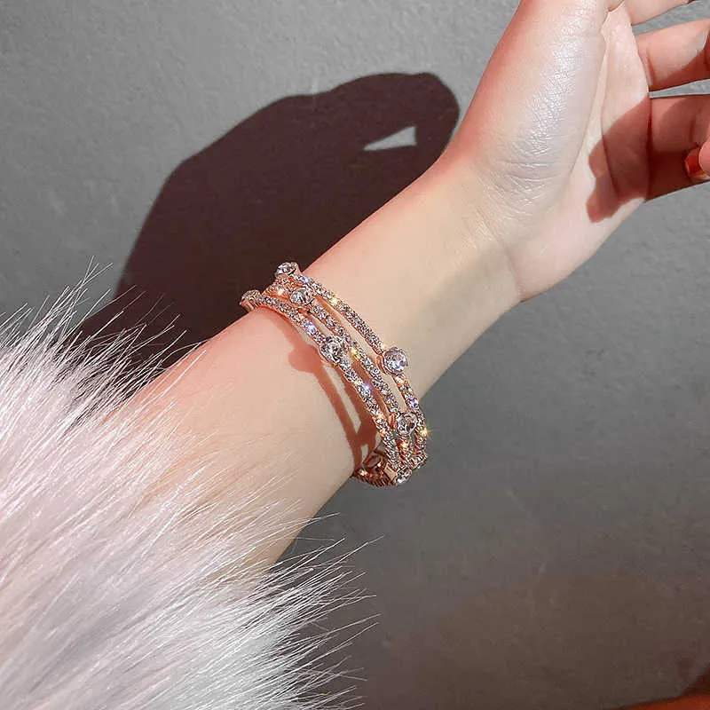 Hyperbole Layered Hand Chain Charm Bracelets for Women Tocona Shiny Crystal Gold Geometric Round Bangles Party Jewelry Bracelet Q0719