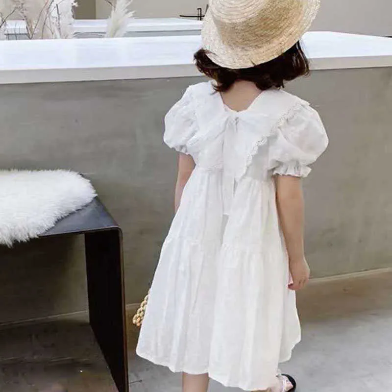 Летнее платье для девочек с пышными рукавами, модное платье с лацканами и цветком, чисто белое платье принцессы для маленьких детей, детская одежда 210625
