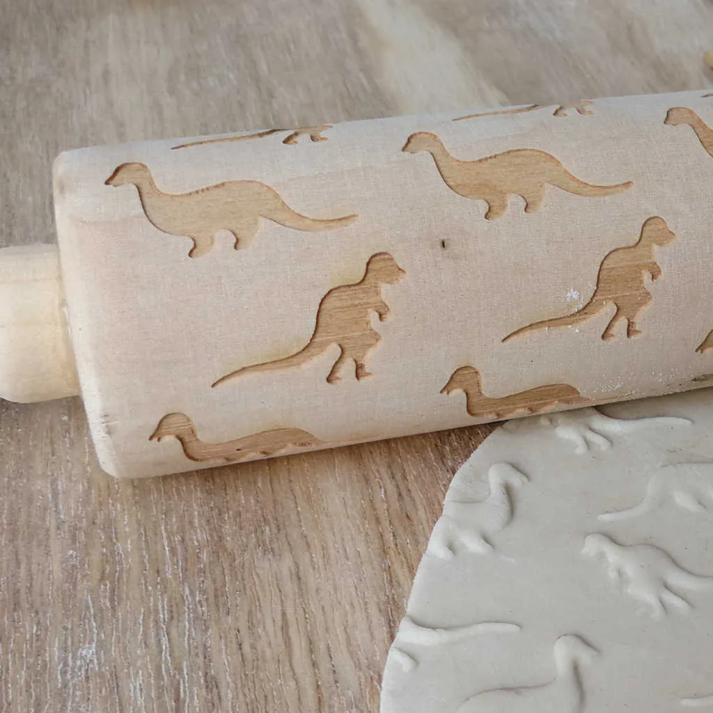 Деревянная прокатка лазерный гравированный динозавр узор деревянный прокатный штрафчик печенье тесто палкой текстуры ролика роликовый рулет древесина 211008
