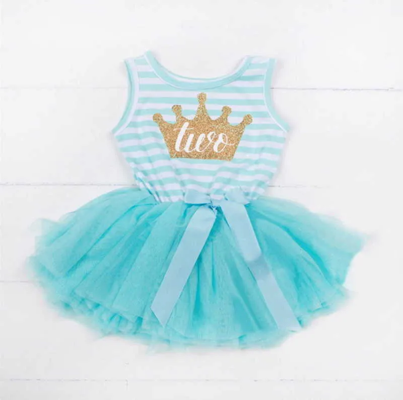 Détail Baby Girl Anniversaire Robe Couronne Lettres Sans manches Stripe 1-2-3T Été Princesse Gâteau Enfants Vêtements E90287 210610