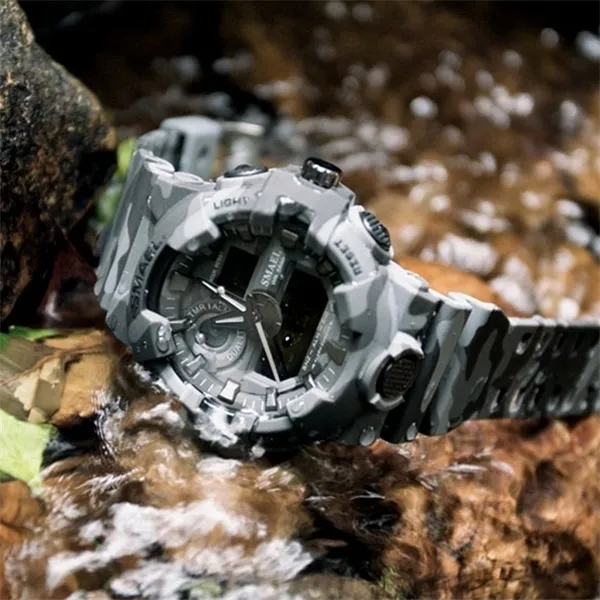 Ny kamouflage Military Watch Smael Brand Sport Watches LED Quartz Clock Men Sport Wristwatch 8001 Herr Army Watch Waterproof X052268V