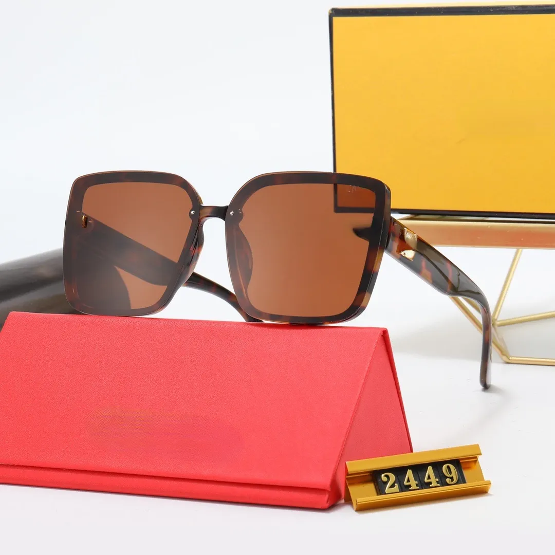 2021 dernière couleur mode lunettes de soleil cadre carré haute qualité classique Vintage décoratif lunettes