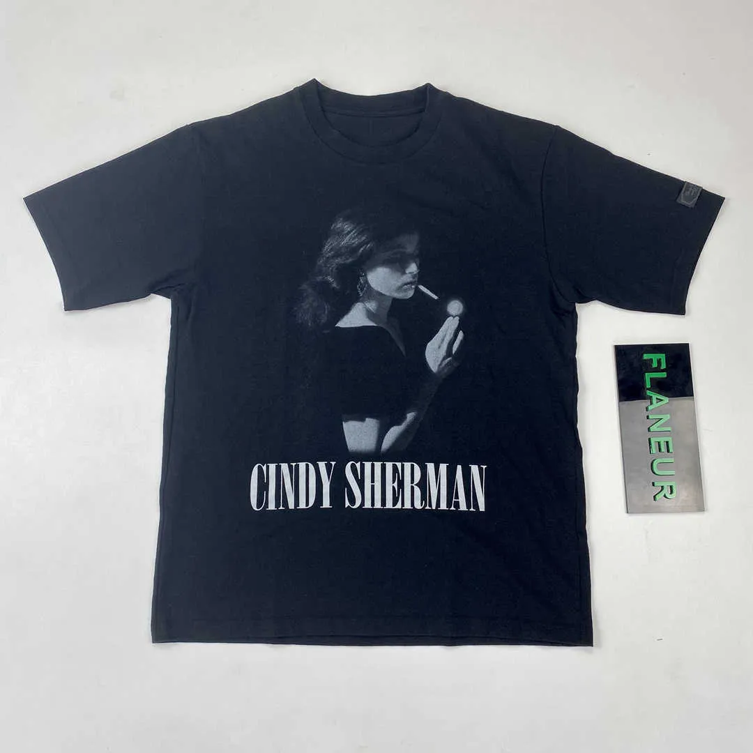 Męskie koszulki poniżej 20SS okładka Cindysherman Co marka T-shirt z krótkim rękawem Smoking Dark Wind High Street