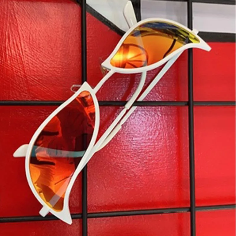 Andra evenemangsfest levererar ett stycke Donquixote DoFlamingo Cosplay Glasses Anime PVC Solglasögon Rolig julklapp248f