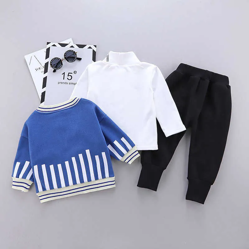 Spring Autumn Children Cotton Clothes Baby Boys V-Neck Coat T Shirts Pants 3stSpädbarn barn Lägg till sammet småbarnsspår