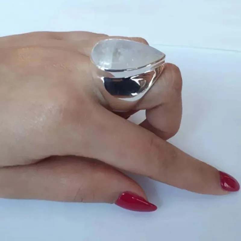 Anéis de casamento clássicos de lua grande para mulheres hiperbole anel vintage água gota de pedra branca jóias de moda feminina whole317n