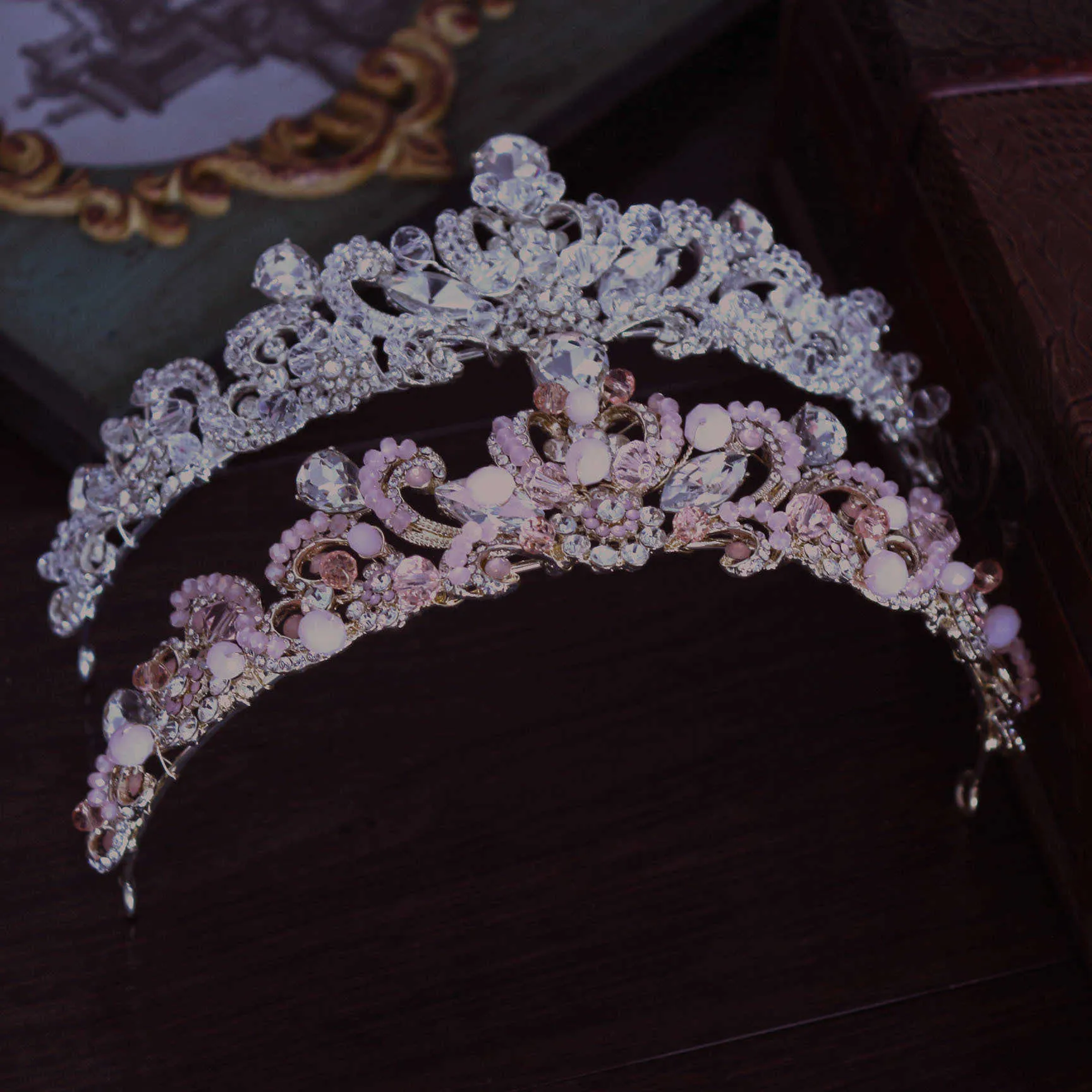 Sweet Pink Crystal Bridal Headpiece Chain Wedding Rhinestone Flowers Tiara Crown Headband Gold Bridesmaid Hair Smycken H0827302M