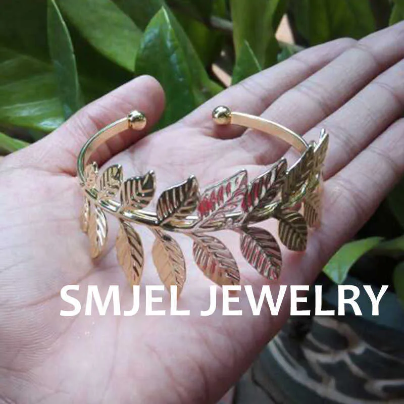 Bohemian Metal Leaves Bangle for Women Jewelry Fashion Luxury Statement Leaf Branch Cuff Bangle Pulseras Mujer Moda 2021 Q0719