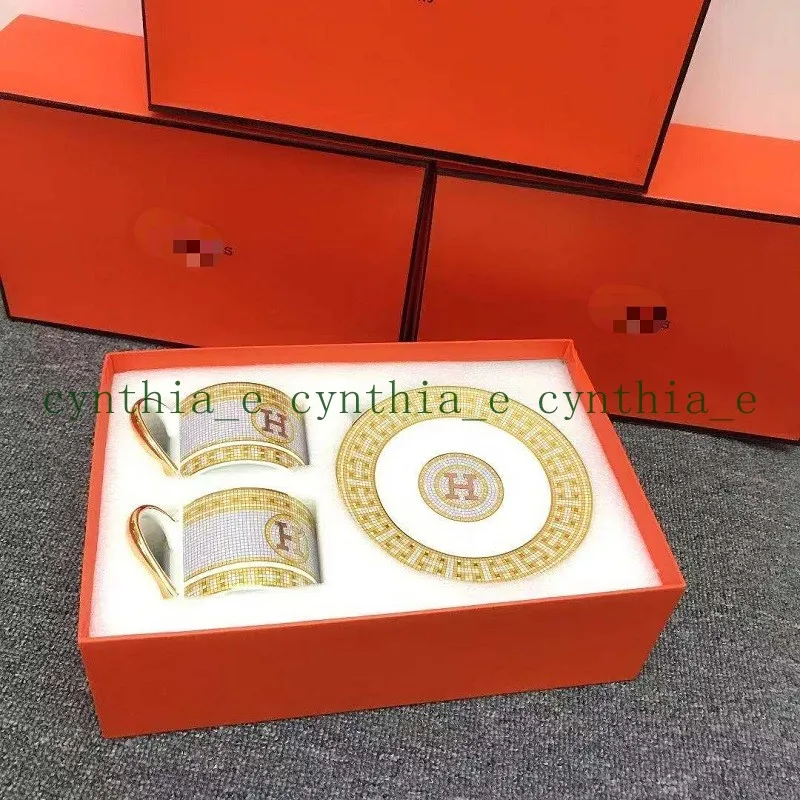 磁器のコーヒーカップとソーサーボーンマグカップ中国のマークモザイクデザインゴールドティーカップとソーサーセット2617