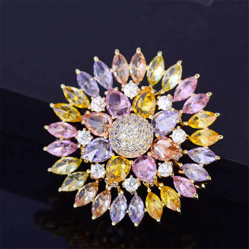 Cubic Zirconia Flower Corsage For Women 2021 Fashion Brand Brooches Pins Creative Radiance Bouttoniere Wedding Accessories