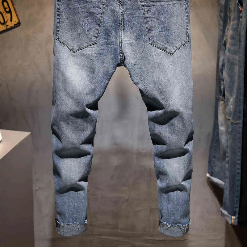Män Rippade Casual Skinny Jeans Byxor Mode Märke Man Streetwear Letter Printed Distressed Hole Gray Denim Pants 211111