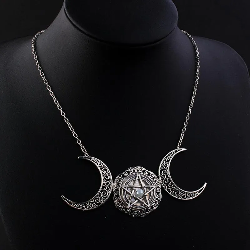Women Crystal Triple Moon Necklace Goddess Pentakel Choker Pagan Jewelry Fashion Pentagram Pendant 2021New292n