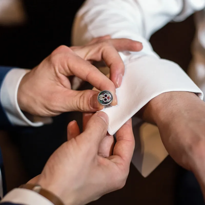 メキシコのフォークアートシュガースカルカフリンクレトロ誇張8スタイルデッドスケルトンパーティーメンスリーブシャツcufflinks7509131