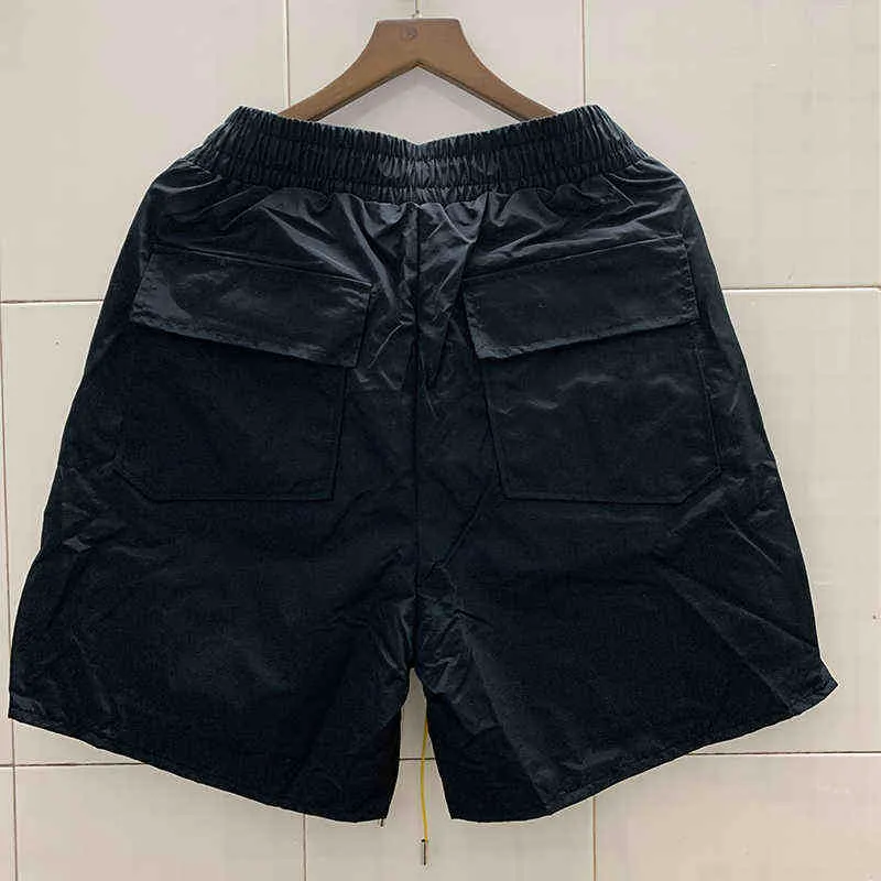 새로운 Rhude Shorts 남성 여성 1 : 1 고품질 Rhude 짧은 바지 무릎 길이 힙합 대형 반바지 실제 그림 H1206