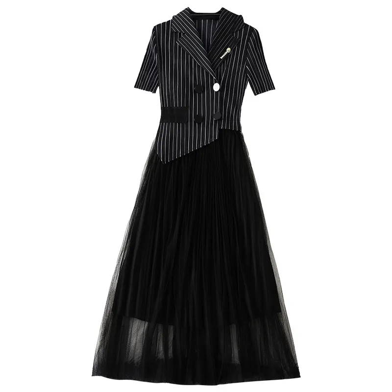 2021 Sommar Kortärmad Notched-Lapel Black Striped Tulle Panelad Pläterad Dubbelbröst Klänning Eleganta Casual Dresses XXL 21Q088B236239241242