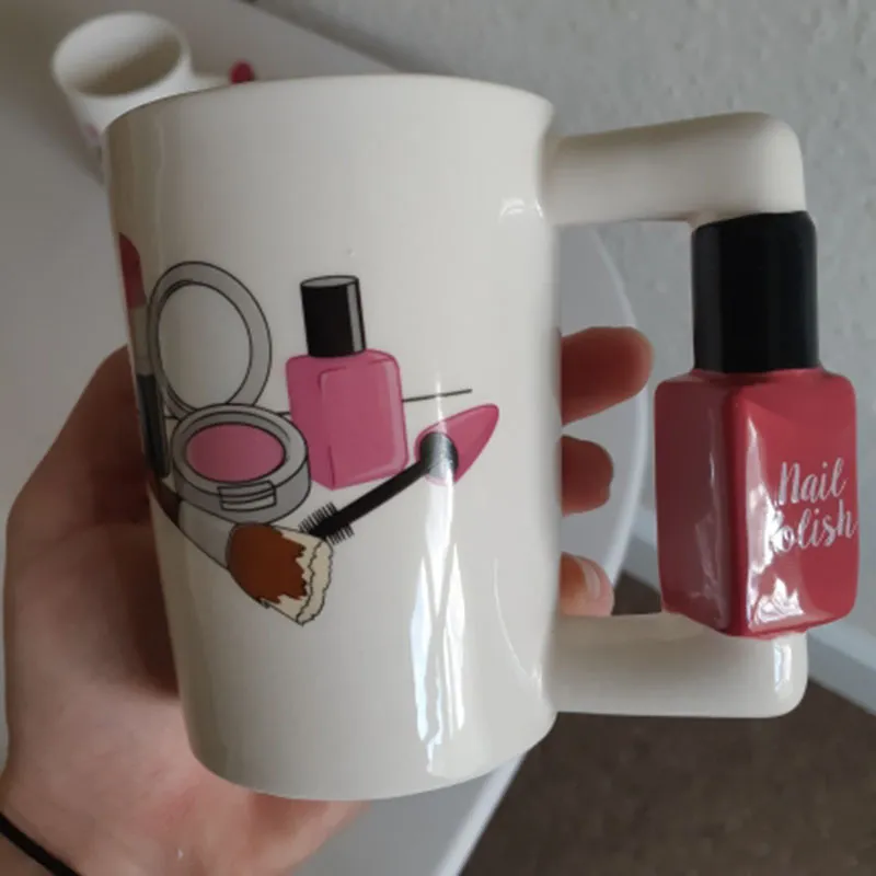 Creatieve keramische mokken meisje gereedschap schoonheid kit specials nagellak handvat thee koffiemok cup gepersonaliseerd voor vrouwen gift 220311