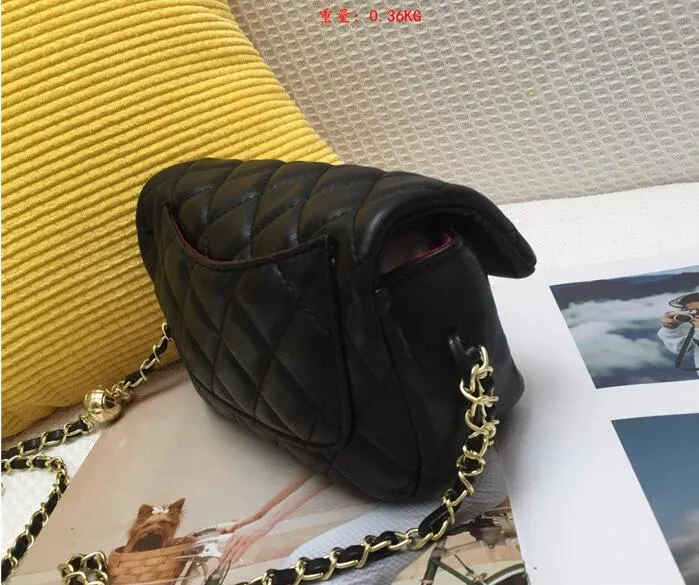 2021 Brand Femelle Packet Designer Mini Chain Chain Sac Nouveaux sacs de messager coréens Fashion Changement de téléphonie mobile à une épaule Bages Christma271J