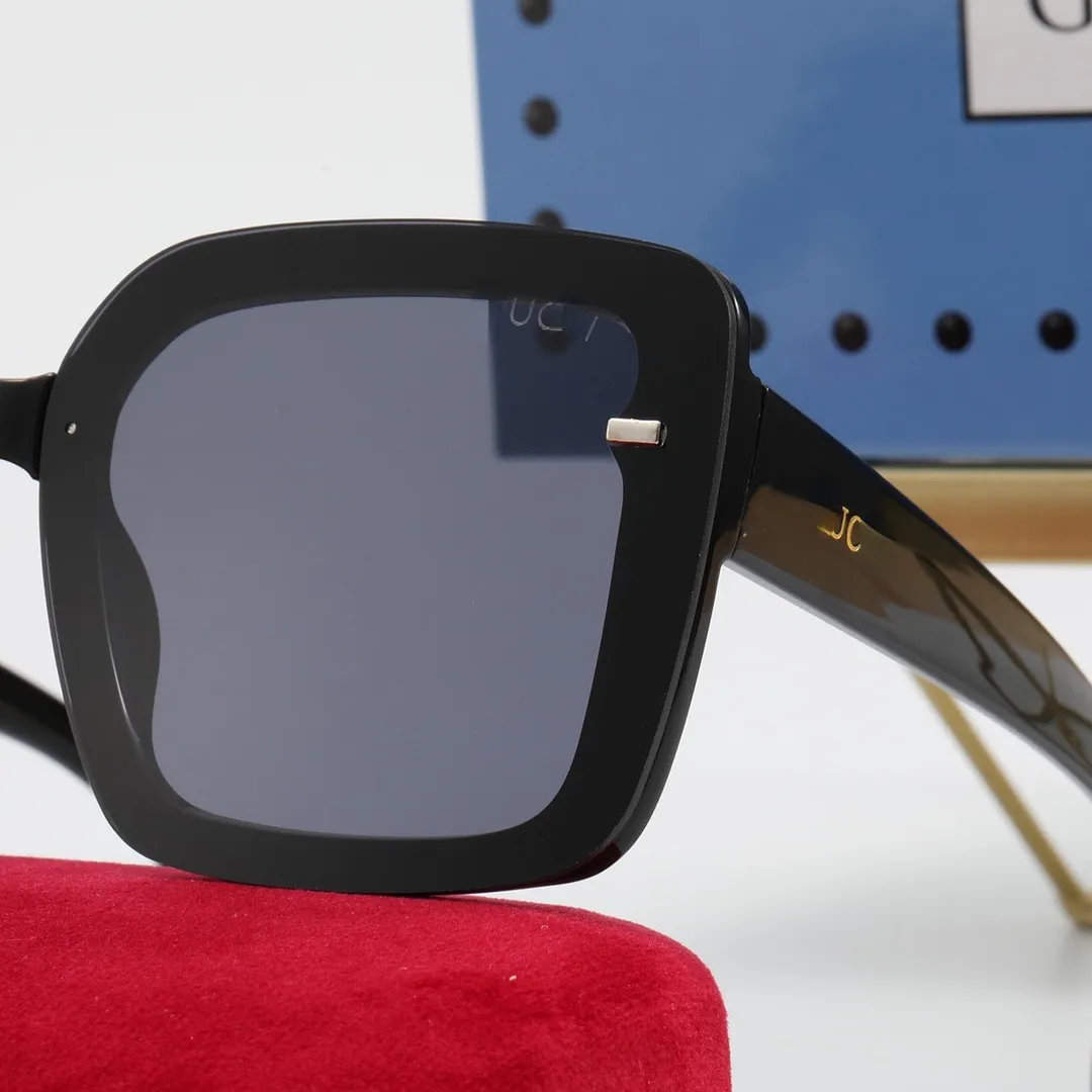 Female Designer Sunglasses Black Red Square Plate Frame Simple Fashion Style Top Quality Glasses