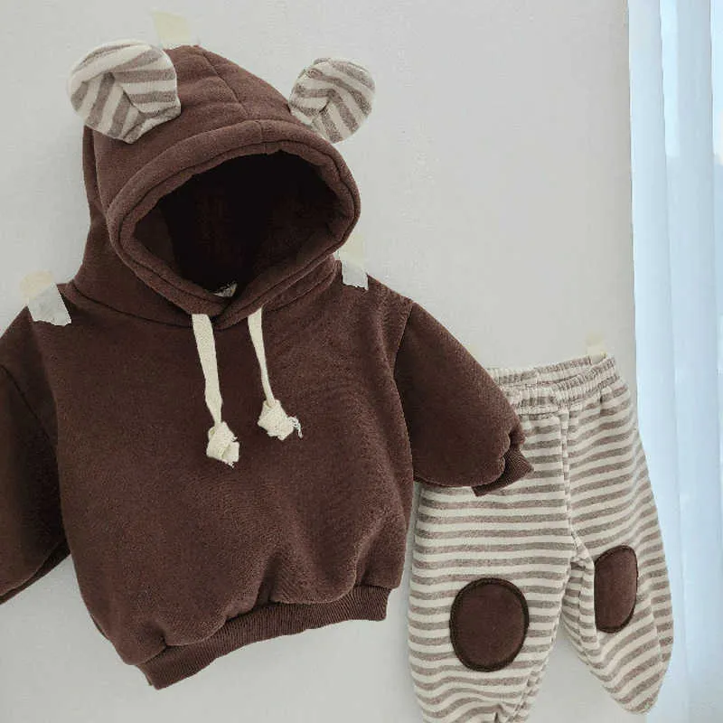 Hiver bébé vêtements décontractés ensemble garçons mignon ours à capuche en polaire à capuche plus velours rayé patch pantalon costume bébé tenues chaudes G1023