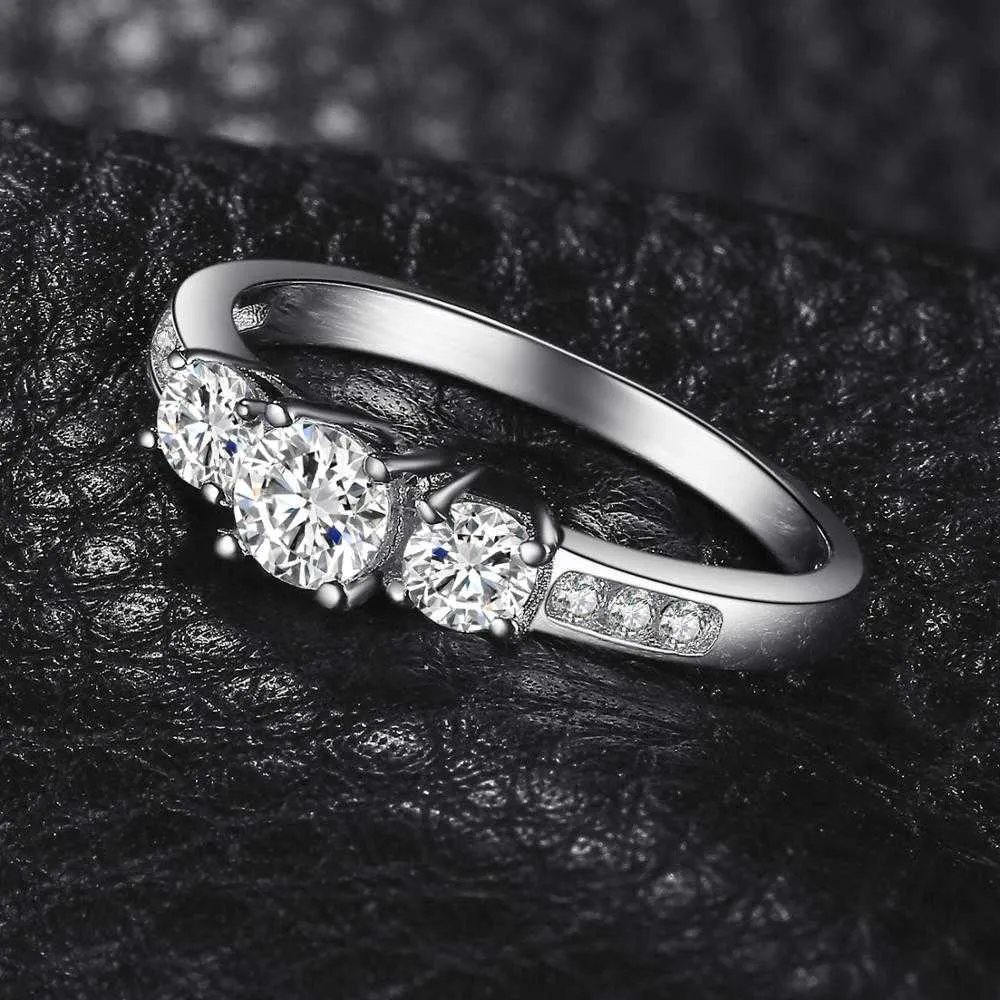 Jewelrypalace 3 Taş CZ nişan yüzüğü 925 Kadınlar İçin Gümüş Yüzükler Yıldönümü Yüzüğü Alyans Gümüş 925 Takı X072677