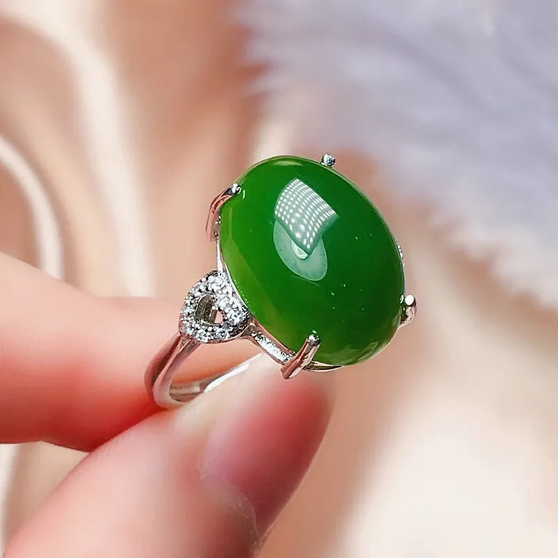 Elegant oval grön jade smaragd ädelstenar diamanter ringar för kvinnor vit guld silver färg bagage fin smycken mode gåvor band