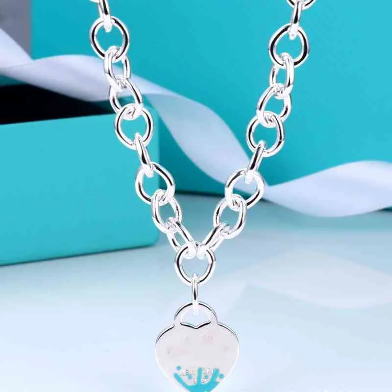 Ready Stock ! Women's T 1:1 Heart-shaped Ot-button English Pendant Necklace for Lovers S1007
