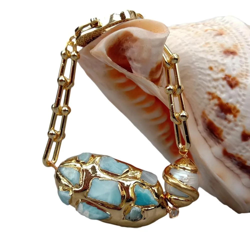 Bracciale a catena placcato in oro con perle Keshi bianche coltivate con pavé di chip Larimar blu naturale YYGEM