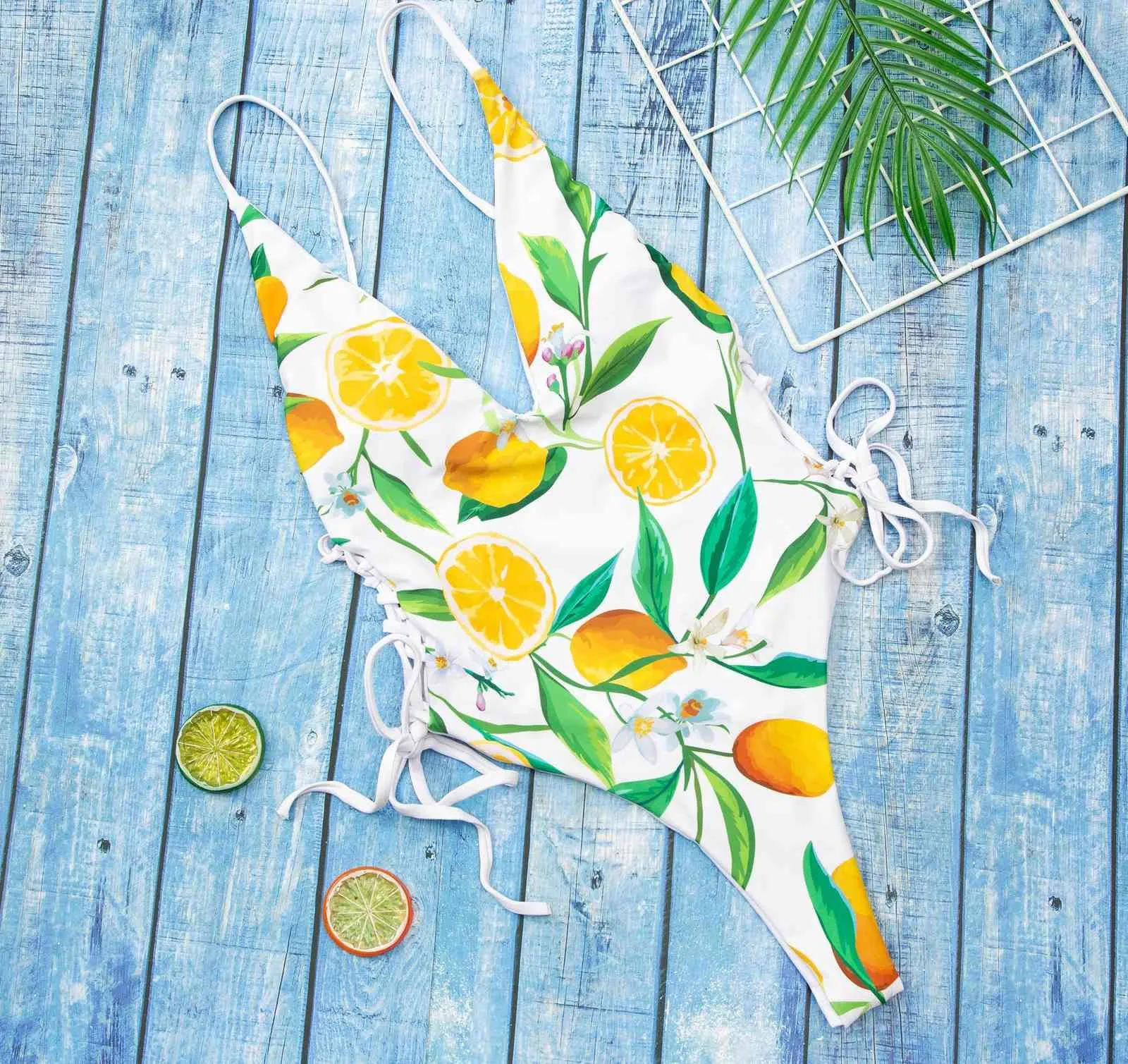 Brazilian New One Piece Swimsuit Sexy Cut out Swimwear Women Bodysuit Bathing Suit Vintage Beach Wear Lemon Print Bandage 2103246701617