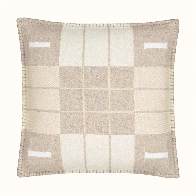 15 estilos 2021 travesseiros de grife de luxo letra h moda vintage lã travesseiro european travesseiro tampa de lã Pillowca9537215