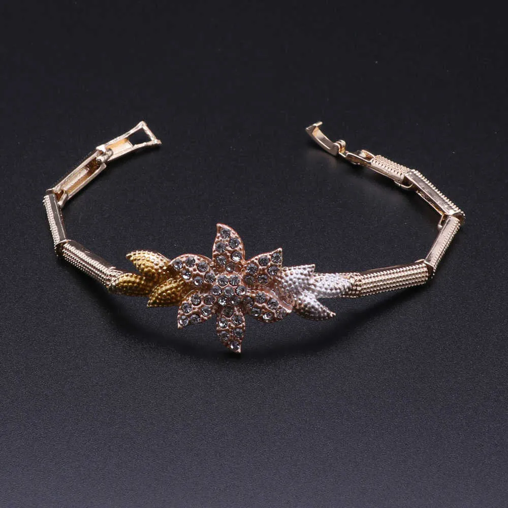 Dubai Gold Farbe Schmuck-Set Für Frauen Halskette Ohrringe Armband Ring Schmuck-Set Afrikanische Braut Hochzeit Zubehör Für Party H1022