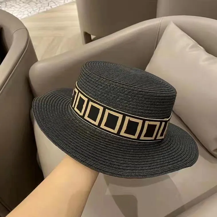 Summer Lady Wide Brimmed Fashion Seaside Beach Straw Hat Sunscreen Garden Style Designer Weaves Striped Many Colors Retro Flat Top2369