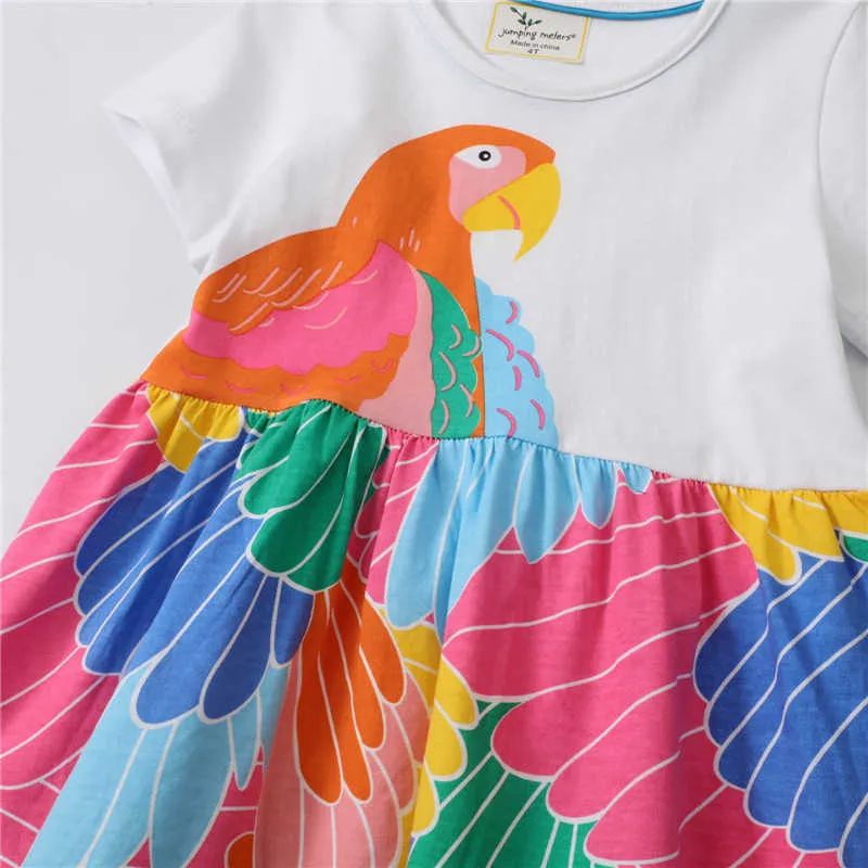 Metri di salto Arrivo Estate Principessa Abiti colorati Cotone Moda Cute Neonate Abbigliamento la scuola o le feste 210529