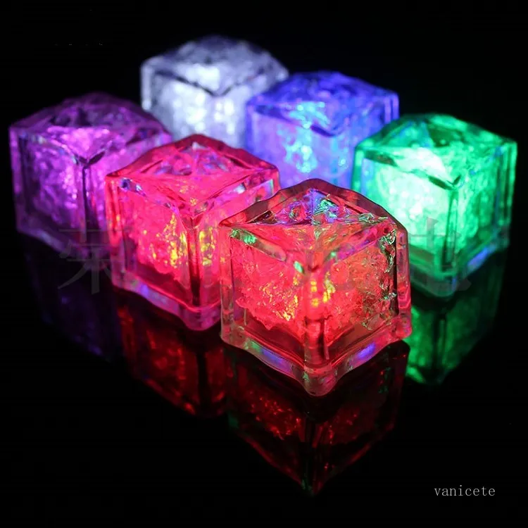 Multi Colors Mini Romantic Decoration Luminous LED Sztuczne Kostki Lodu Flash Light Wedding Christmas Party Decoration T2i51770