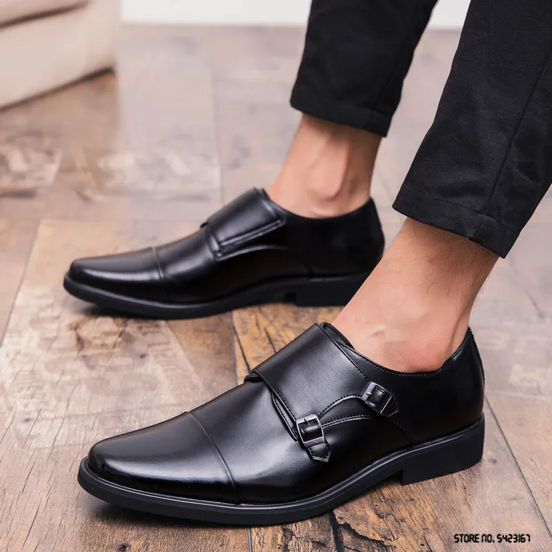 New British Trend Nero Marrone Monk Strap uomo Casual stampato Oxfords Scarpe da abito da sposa Party Driving Flats Zapatos Hombre