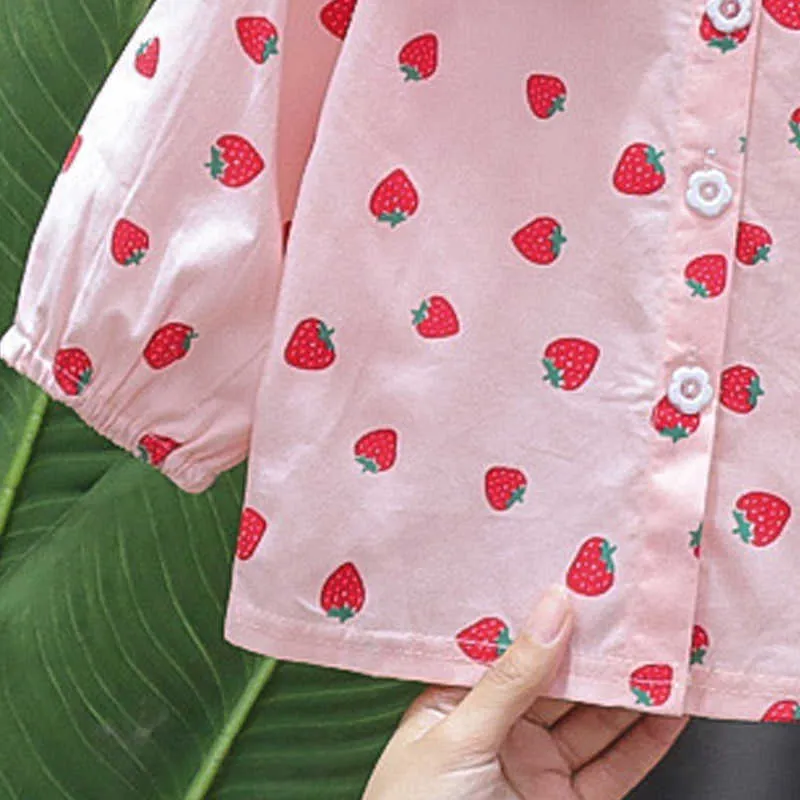 Bear Leader Born Baby Girls Vêtements Ensembles Printemps Mode Infant Strawberry Blouses Robe à bretelles Tenues Princesse Vêtements 210708