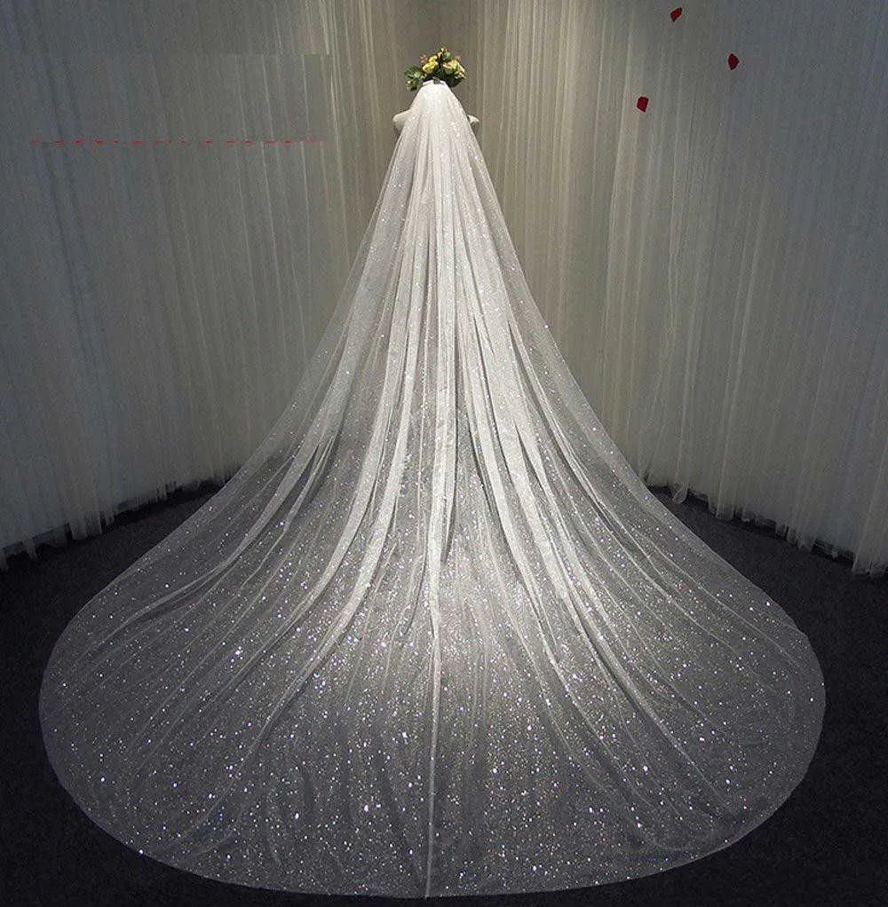 Sparkly Bling Bridal Wedding Veils Bridal Veils Lång katedral Längd Sequined Beads Bride Veil med Free Comb x0726