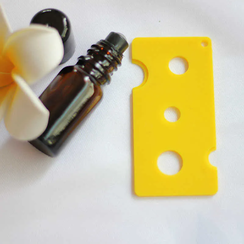  Oils Bottles Opener  Oil Key Tool For Easily Remove Roller Caps And Orifice Reducer Inserts on Most Bottles 50