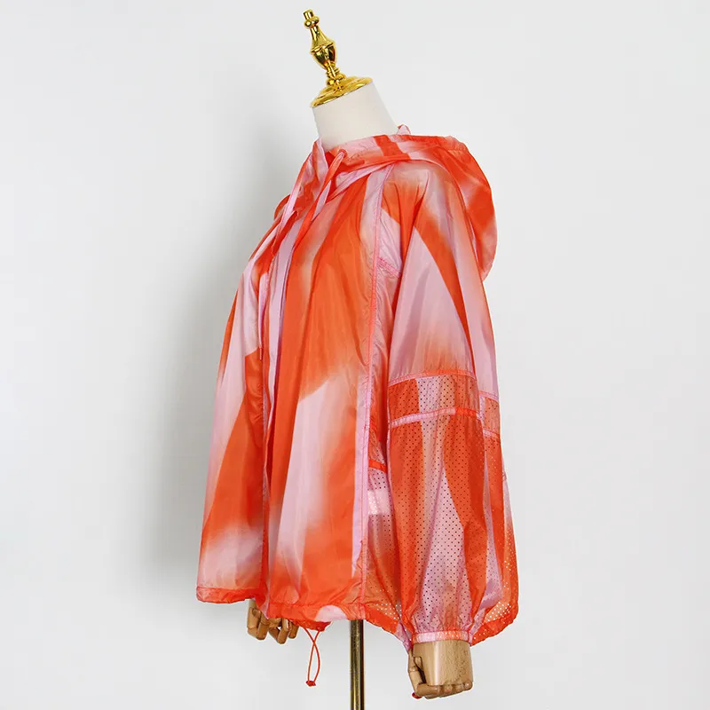 [EWQ] moda verde verano Hit Color estampado teñido punto rosa cárdigan corto con capucha Tie-dye protector solar ropa mujer 16F1044 210423
